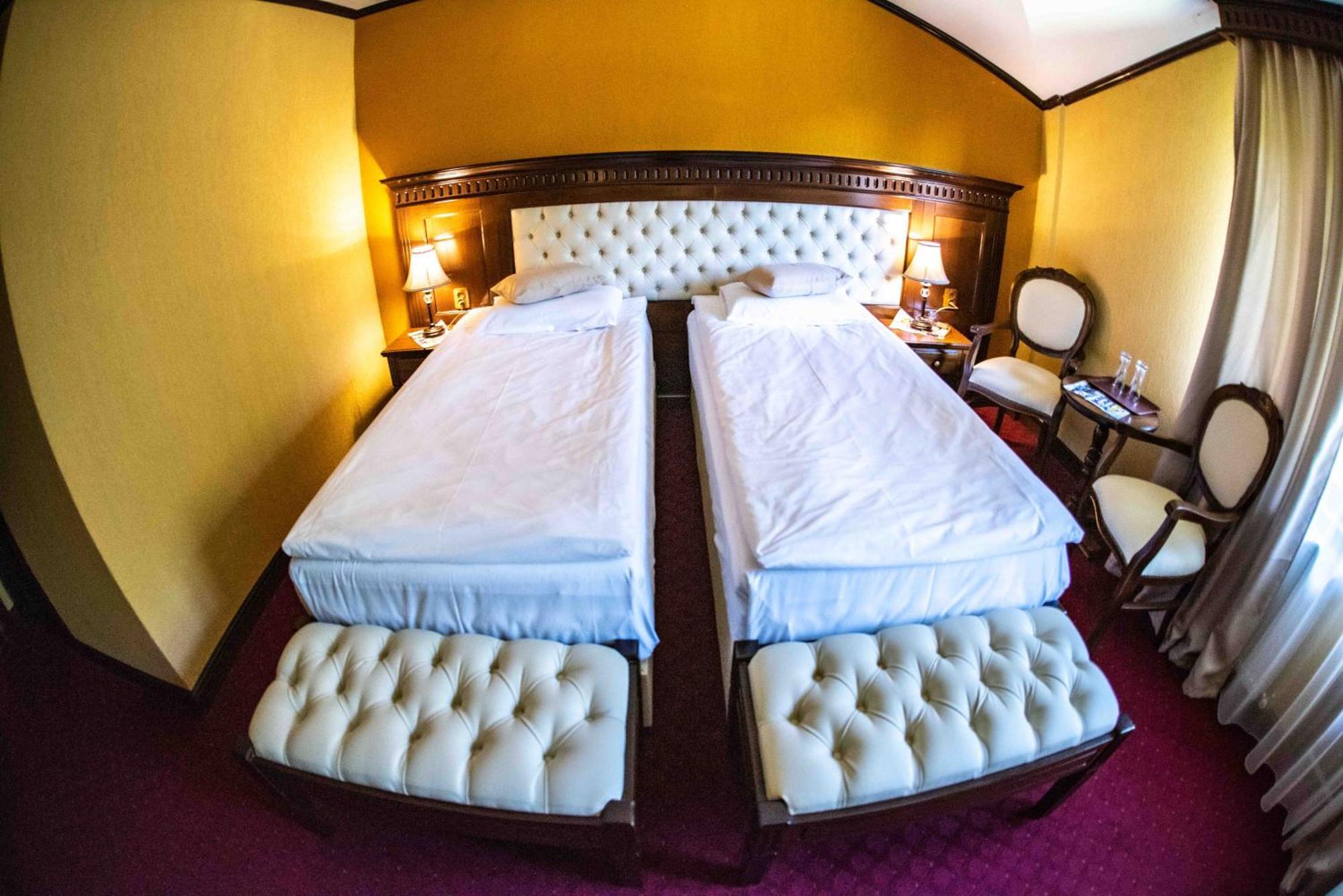 Hotel Trei Brazi Băile Olăneşti المظهر الخارجي الصورة